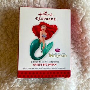 Hallmark Disney The Little Mermaid Ornament